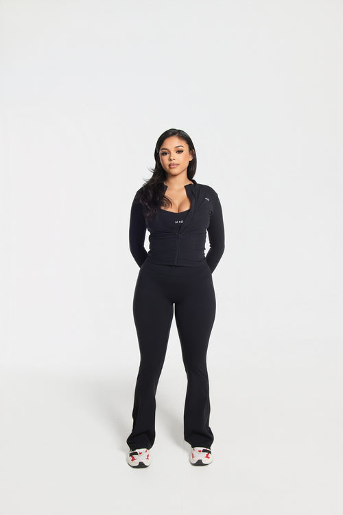 Load image 1 in gallery view. Varsity Flare Leggings - Black