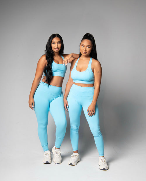 Load image 1 in gallery view. CALI BLUE SET